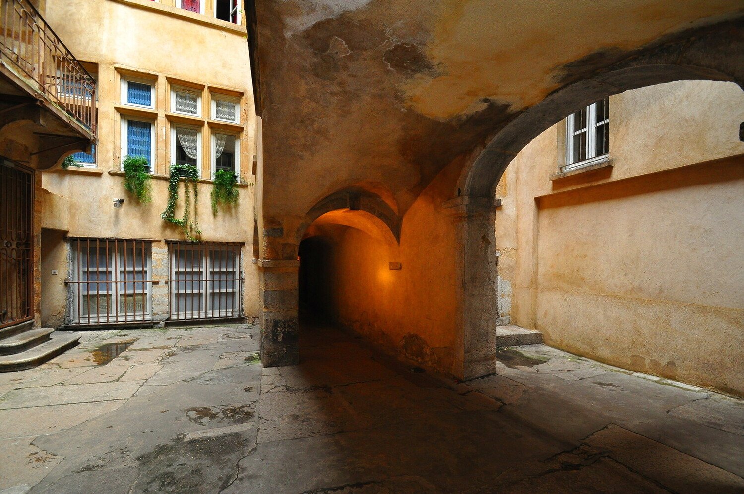 Visit Lyon: 15 Perfect Things to Do & Activities in Lyon - 2026 - 6 - visit lyon, things to do in lyon france visit lyon, things to do in lyon france - Visit Lyon: 15 Perfect Things to Do & Activities in Lyon - 2026 - 5