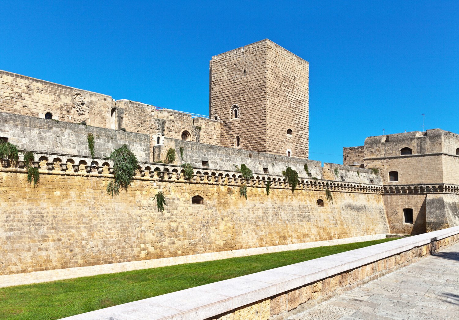 Best Things to Do in Bari Italy: Uncover the City - 2026 - 8 - things to do in bari things to do in bari - Best Things to Do in Bari Italy: Uncover the City - 2026 - 7