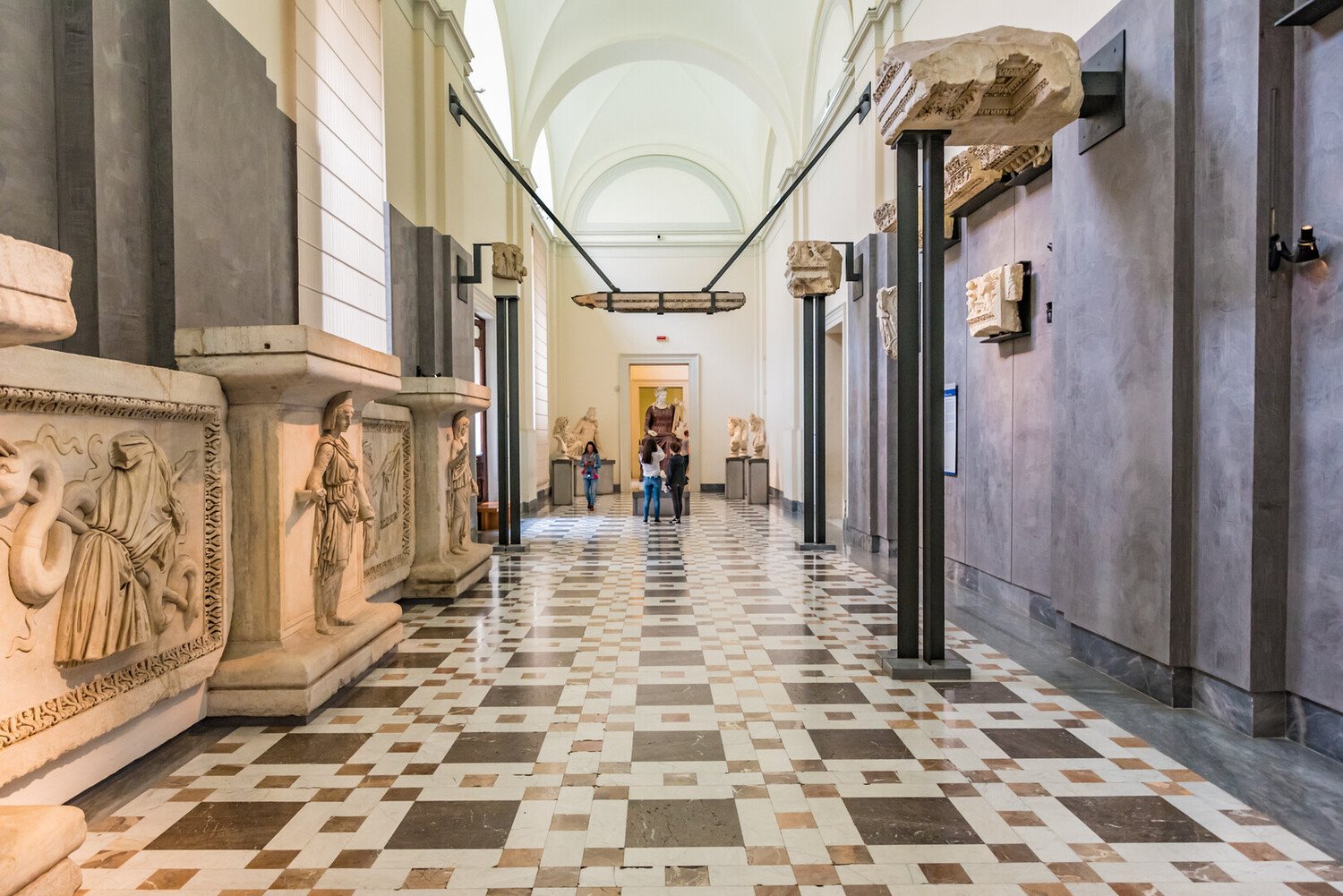 Cosa vedere a Napoli: attrazioni e attività imperdibili - 2026 - 6 - cosa vedere a napoli,cosa fare a napoli,visitare napoli cosa vedere a napoli,cosa fare a napoli,visitare napoli - Cosa vedere a Napoli: attrazioni e attività imperdibili - 2026 - 5