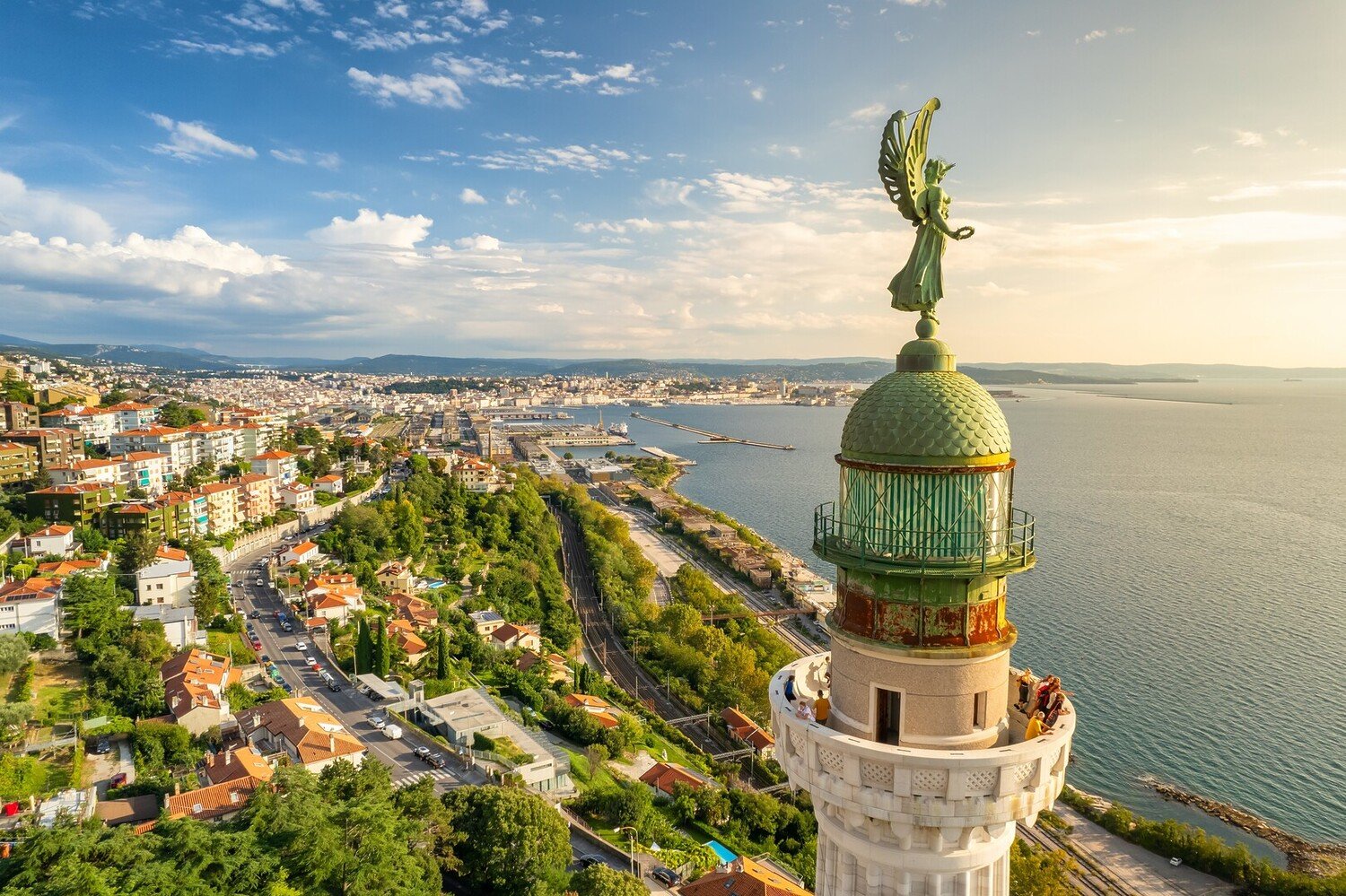 Cosa vedere a Trieste: TOP 10 Luoghi Imperdibili - 2026 - 2 - cosa vedere a trieste,cosa fare a trieste,visitare trieste cosa vedere a trieste,cosa fare a trieste,visitare trieste - Cosa vedere a Trieste: TOP 10 Luoghi Imperdibili - 2026 - 1