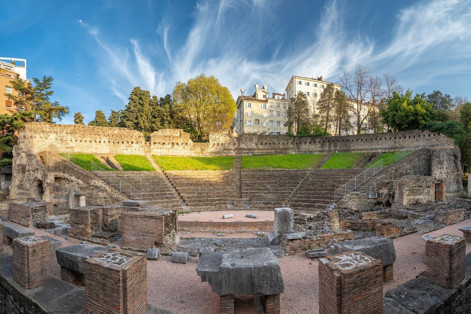 Cosa vedere a Trieste: TOP 10 Luoghi Imperdibili - 2026 - 11 - cosa vedere a trieste,cosa fare a trieste,visitare trieste cosa vedere a trieste,cosa fare a trieste,visitare trieste - Cosa vedere a Trieste: TOP 10 Luoghi Imperdibili - 2026 - 10
