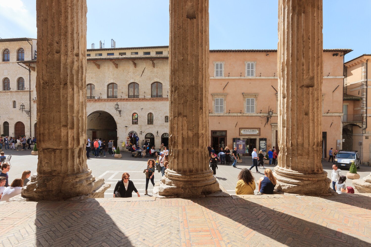 Cosa vedere ad Assisi: tra Arte, Cultura e Vino - 2026 - 8 - cosa vedere ad assisi, visitare assisi cosa vedere ad assisi, visitare assisi - Cosa vedere ad Assisi: tra Arte, Cultura e Vino - 2026 - 7