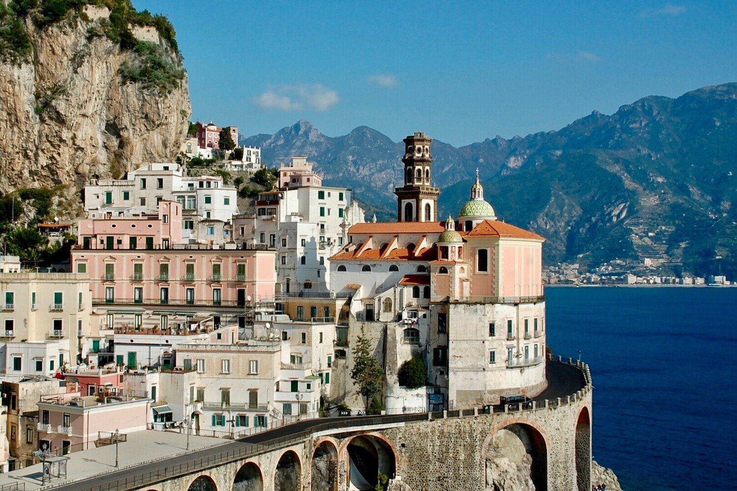 Cosa vedere in Costiera Amalfitana: migliori città da visitare - 2026 - 14 - cosa vedere in costiera amalfitana,cosa fare in costiera amalfitana,visitare la costiera amalfitana cosa vedere in costiera amalfitana,cosa fare in costiera amalfitana,visitare la costiera amalfitana - Cosa vedere in Costiera Amalfitana: migliori città da visitare - 2026 - 13