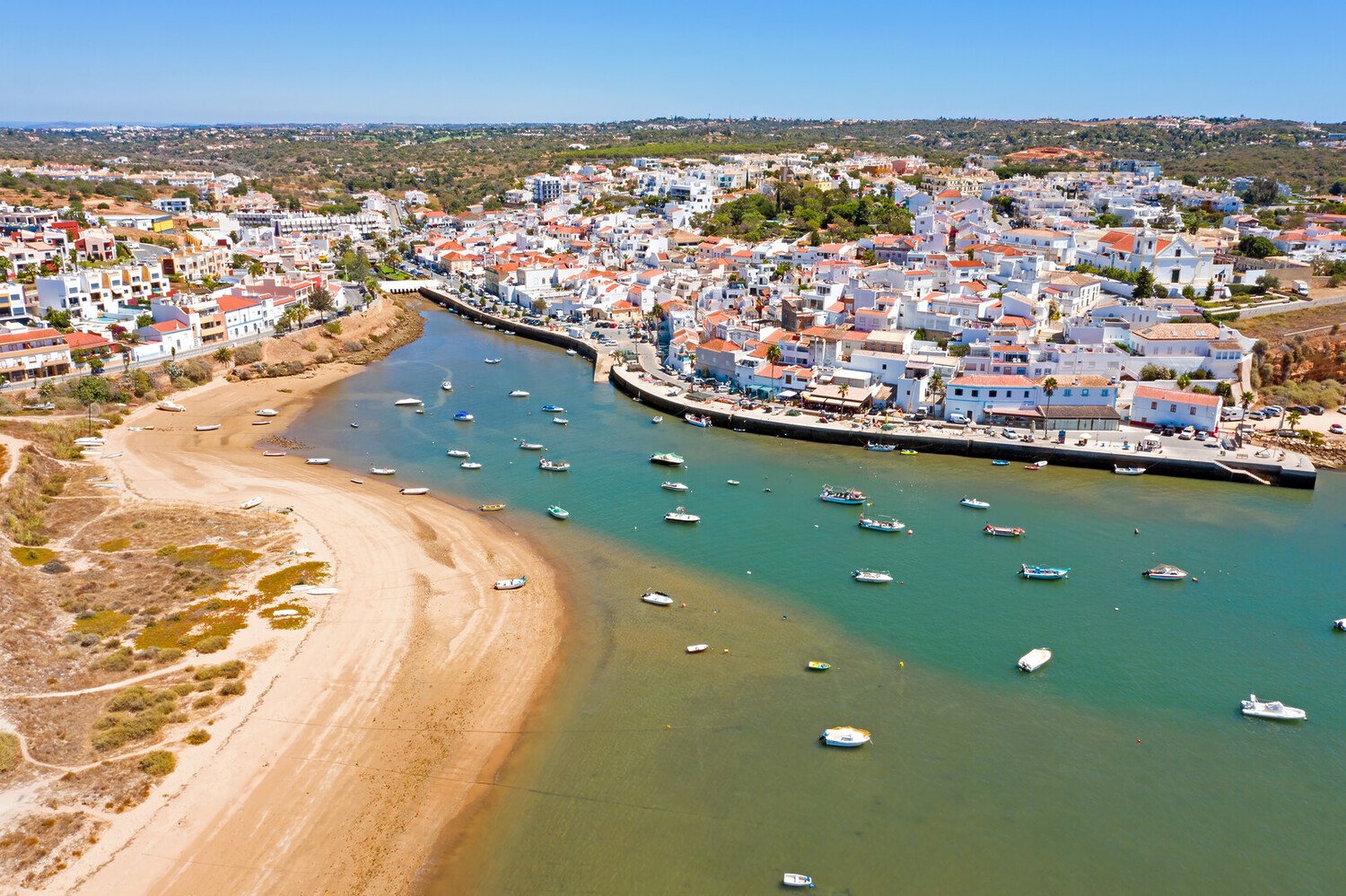 Que faire à Portimão : entre port animé, sable fin et vie locale - 2026 - 14 - que faire à portimao que faire à portimao - Que faire à Portimão : entre port animé, sable fin et vie locale - 2026 - 13