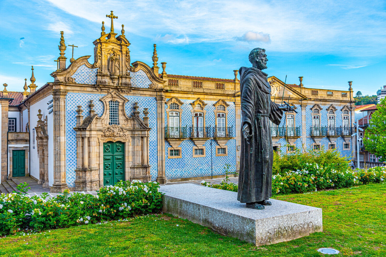 Discover the amazing Guimarães: Portugal's Birthplace - 2026 - 16 - what to do in guimaraes portugal what to do in guimaraes portugal - Discover the amazing Guimarães: Portugal's Birthplace - 2026 - 15
