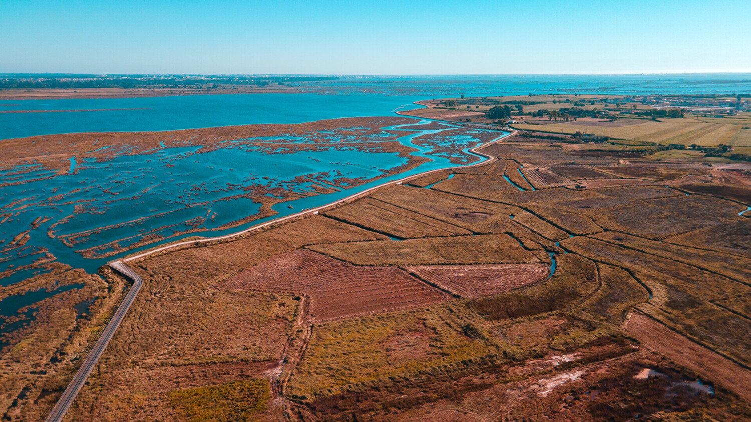 Visiter Aveiro : La ville d’eau où il fait bon flâner - 2026 - 10 - visiter aveiro visiter aveiro - Visiter Aveiro : La ville d’eau où il fait bon flâner - 2026 - 9