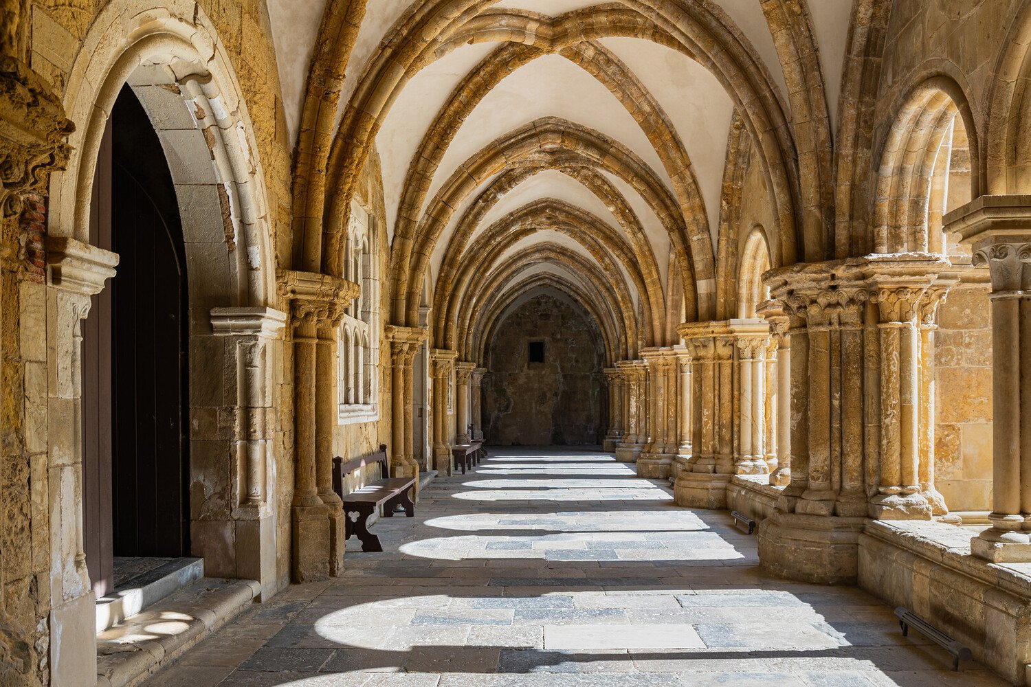 Visiter Coimbra : Entre tradition universitaire et charme intemporel - 2026 - 8 - visiter Coimbra visiter Coimbra - Visiter Coimbra : Entre tradition universitaire et charme intemporel - 2026 - 7