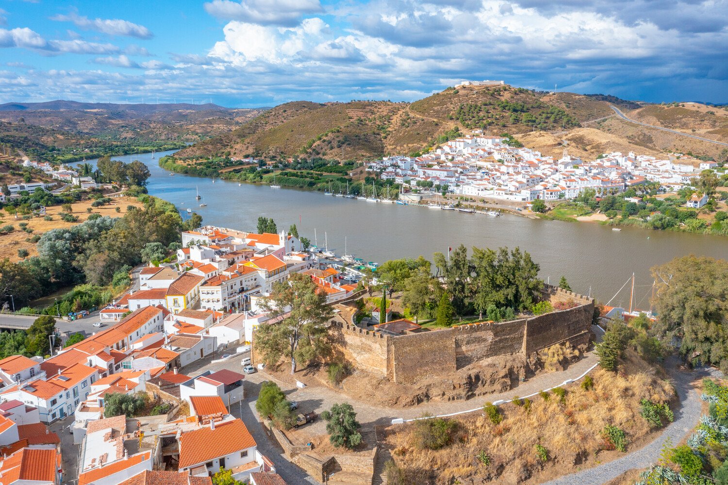 Visiter Alcoutim : Un air de bout du monde au bord du Guadiana - 2026 - 2 - alcoutim alcoutim - Visiter Alcoutim : Un air de bout du monde au bord du Guadiana - 2026 - 1