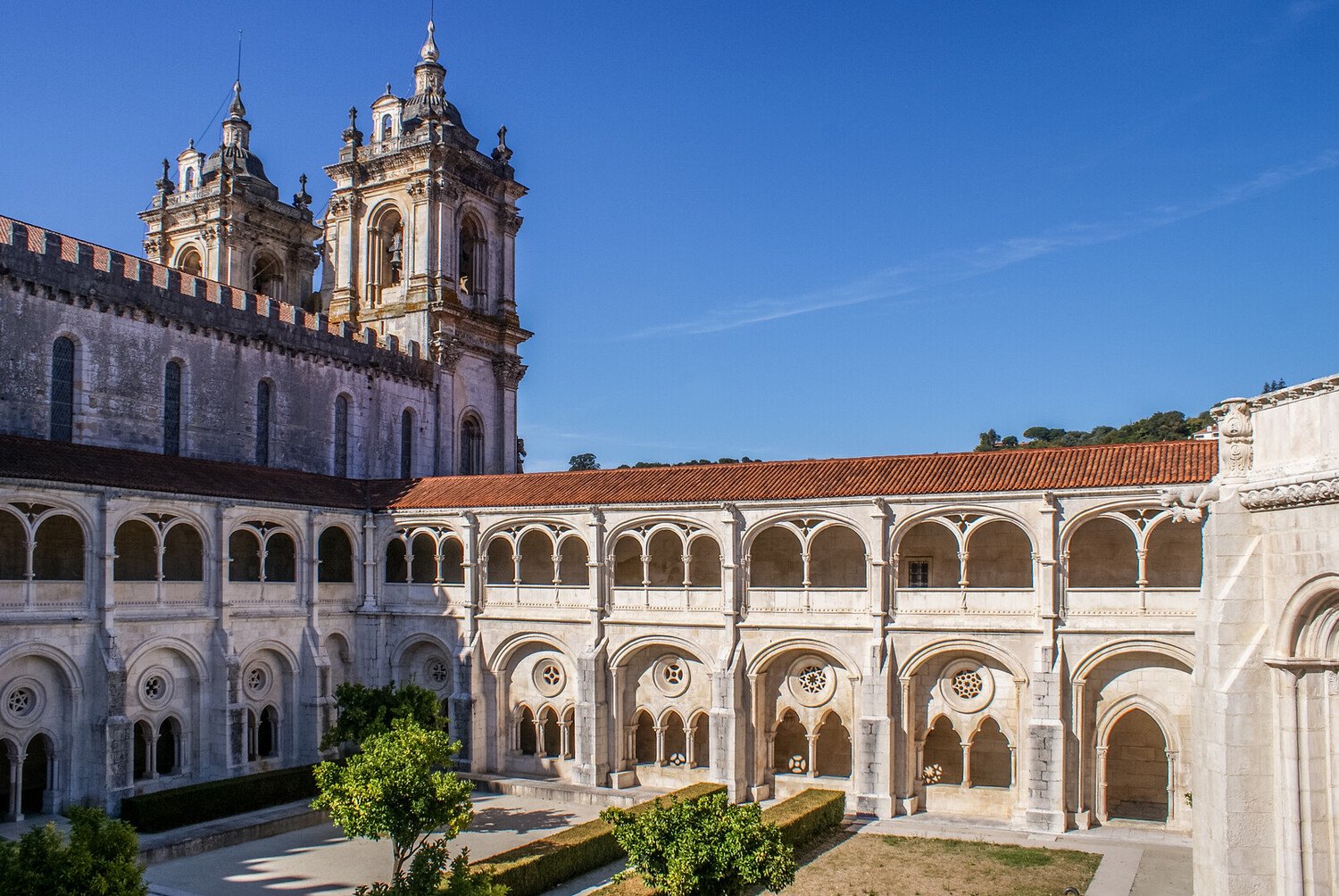 Best Things to Do in Alcobaça : History, Pastries and Peaceful Streets - 2026 - 6 - visit Alcobaça visit Alcobaça - Best Things to Do in Alcobaça : History, Pastries and Peaceful Streets - 2026 - 5