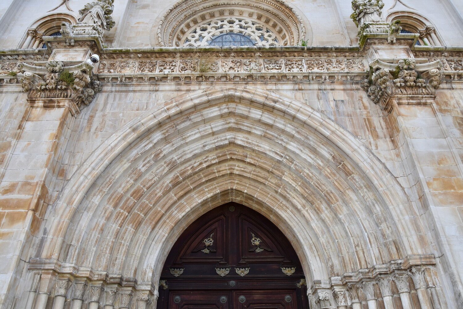 Visit Batalha: A Masterpiece of Gothic Architecture and Memory - 2026 - 30 - visit batalha visit batalha - Visit Batalha: A Masterpiece of Gothic Architecture and Memory - 2026 - 29
