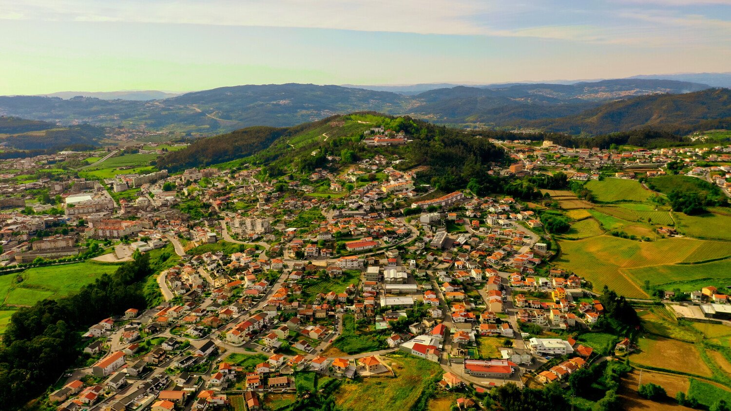 Visiter Felgueiras : Une étape discrète aux airs d’authenticité - 2026 - 2 - felgueiras felgueiras - Visiter Felgueiras : Une étape discrète aux airs d’authenticité - 2026 - 1