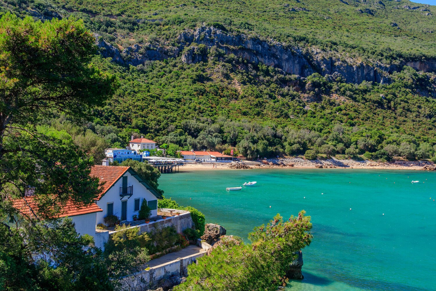 Portinho da Arrábida : Crique préservée au cœur du parc naturel - 2026 - 11 - portinho da arrabida portinho da arrabida - Portinho da Arrábida : Crique préservée au cœur du parc naturel - 2026 - 10