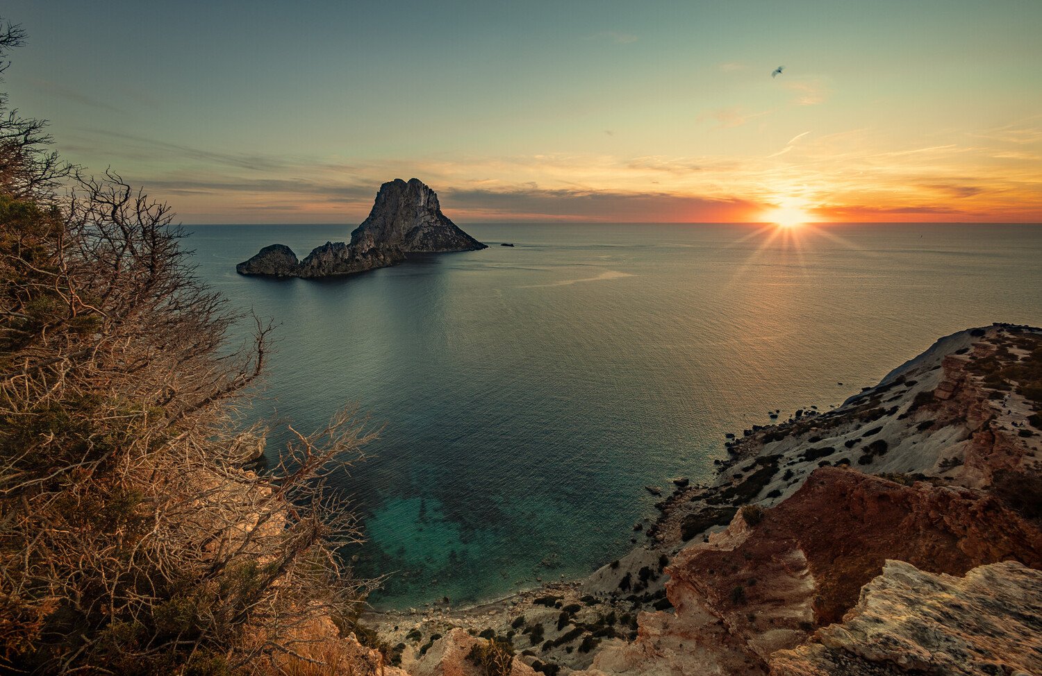 Que faire à Ibiza ? Soirées endiablées et sites inévitables - 2026 - 12 - Ibiza Es Vedrà