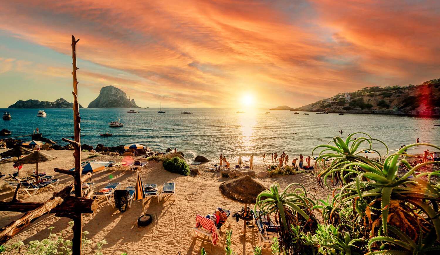Que faire à Ibiza ? Soirées endiablées et sites inévitables - 2026 - 2 - Ibiza Ibiza - Que faire à Ibiza ? Soirées endiablées et sites inévitables - 2026 - 1
