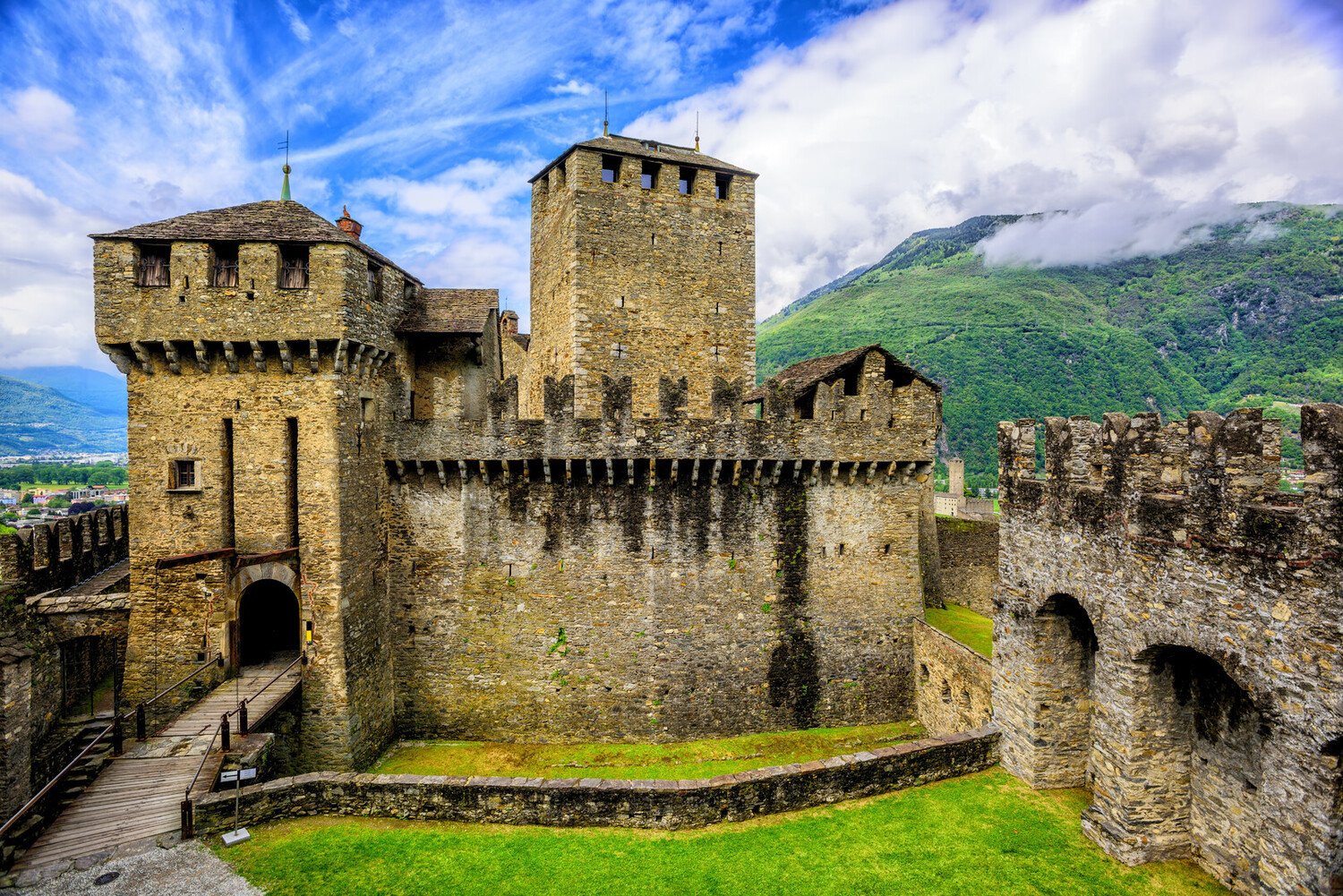 Que faire à Bellinzona : Trésor caché entre Alpes et Méditerranée - 2026 - 6 - Things to Do in Bellinzona Things to Do in Bellinzona - Que faire à Bellinzona : Trésor caché entre Alpes et Méditerranée - 2026 - 5