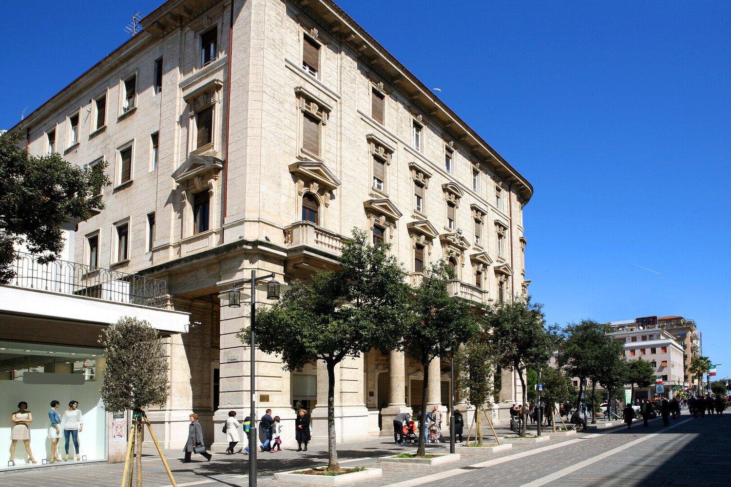 Visit Pescara Italy: A Local's Guide to Enjoy the Adriatic Coast - 2026 - 10 - visit pescara visit pescara - Visit Pescara Italy: A Local's Guide to Enjoy the Adriatic Coast - 2026 - 9