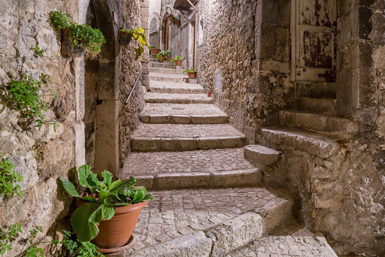 Visiter Sulmona : Ville des Confettis des Abruzzes - 2026 - 18 - sulmona sulmona - Visiter Sulmona : Ville des Confettis des Abruzzes - 2026 - 17