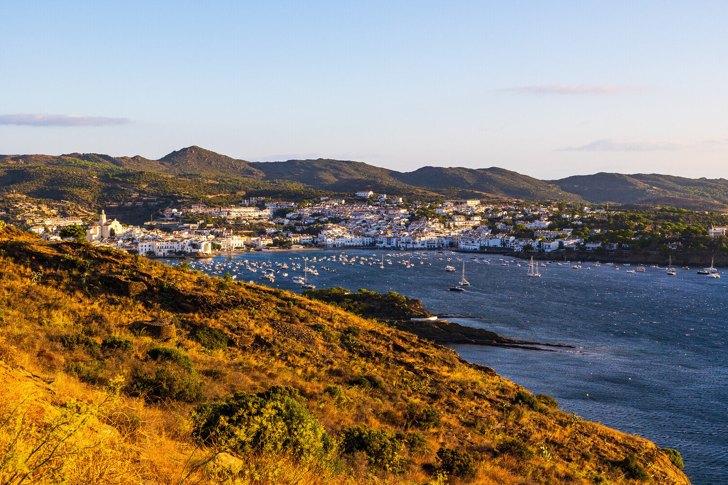 Visiter Cadaqués : un voyage artistique en bord de mer - 2026 - 8 - Cadaqués Cadaqués - Visiter Cadaqués : un voyage artistique en bord de mer - 2026 - 7