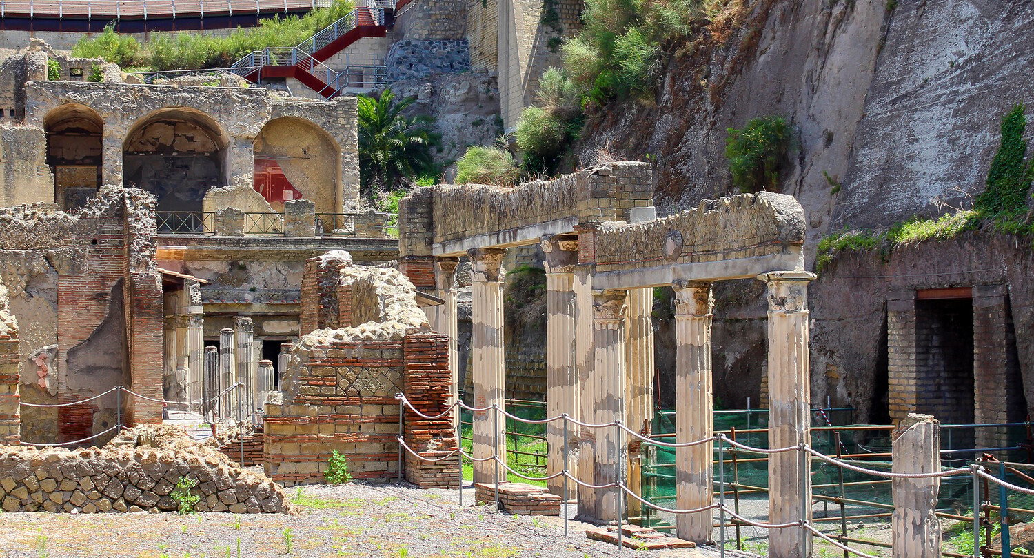 Visit Herculaneum: A Journey Through the Ruins - 2026 - 4 - Visit Herculaneum Visit Herculaneum - Visit Herculaneum: A Journey Through the Ruins - 2026 - 3