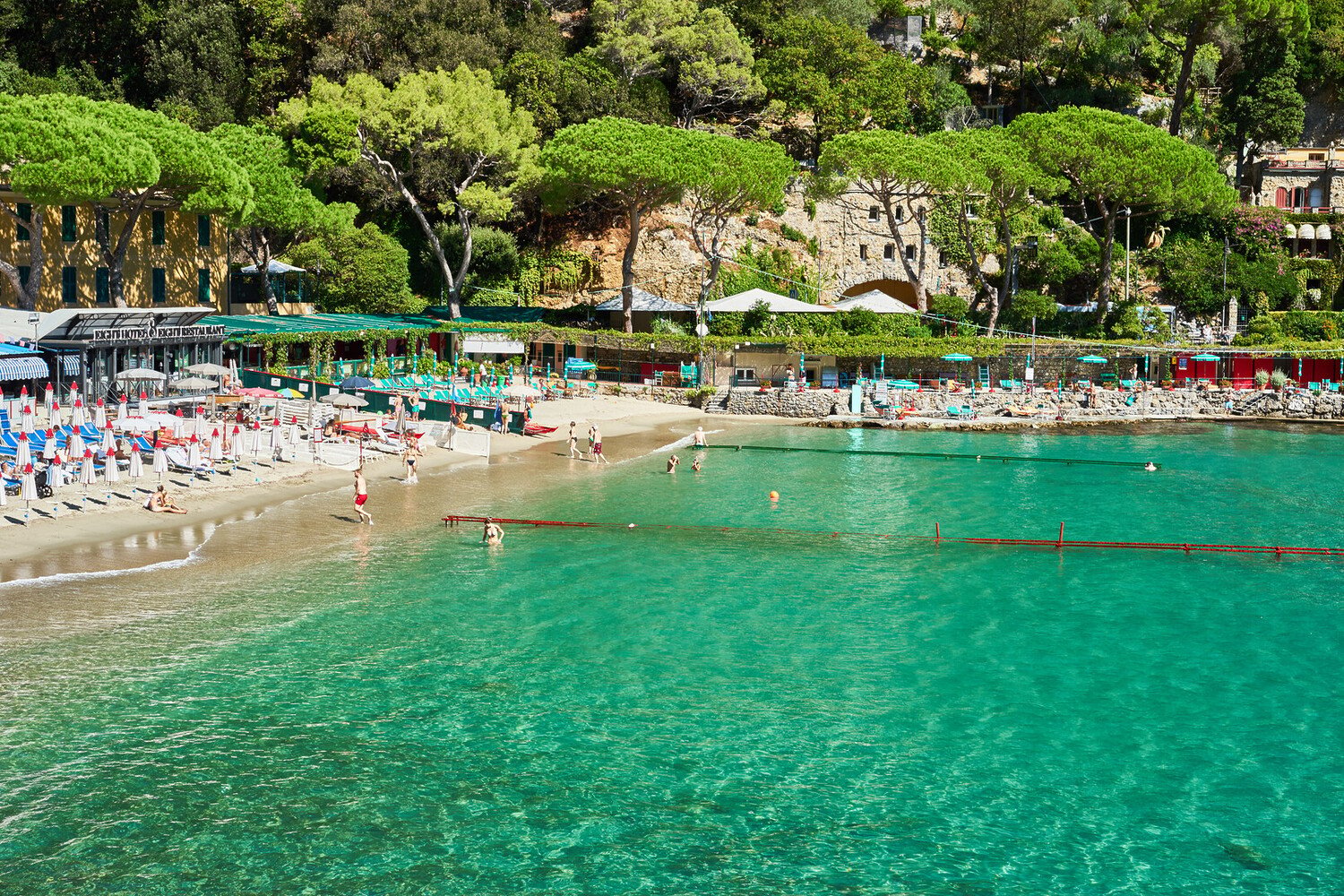 Que faire à Portofino : Incontournable village de la Riviera italienne - 2026 - 14 - portofino portofino - Que faire à Portofino : Incontournable village de la Riviera italienne - 2026 - 13