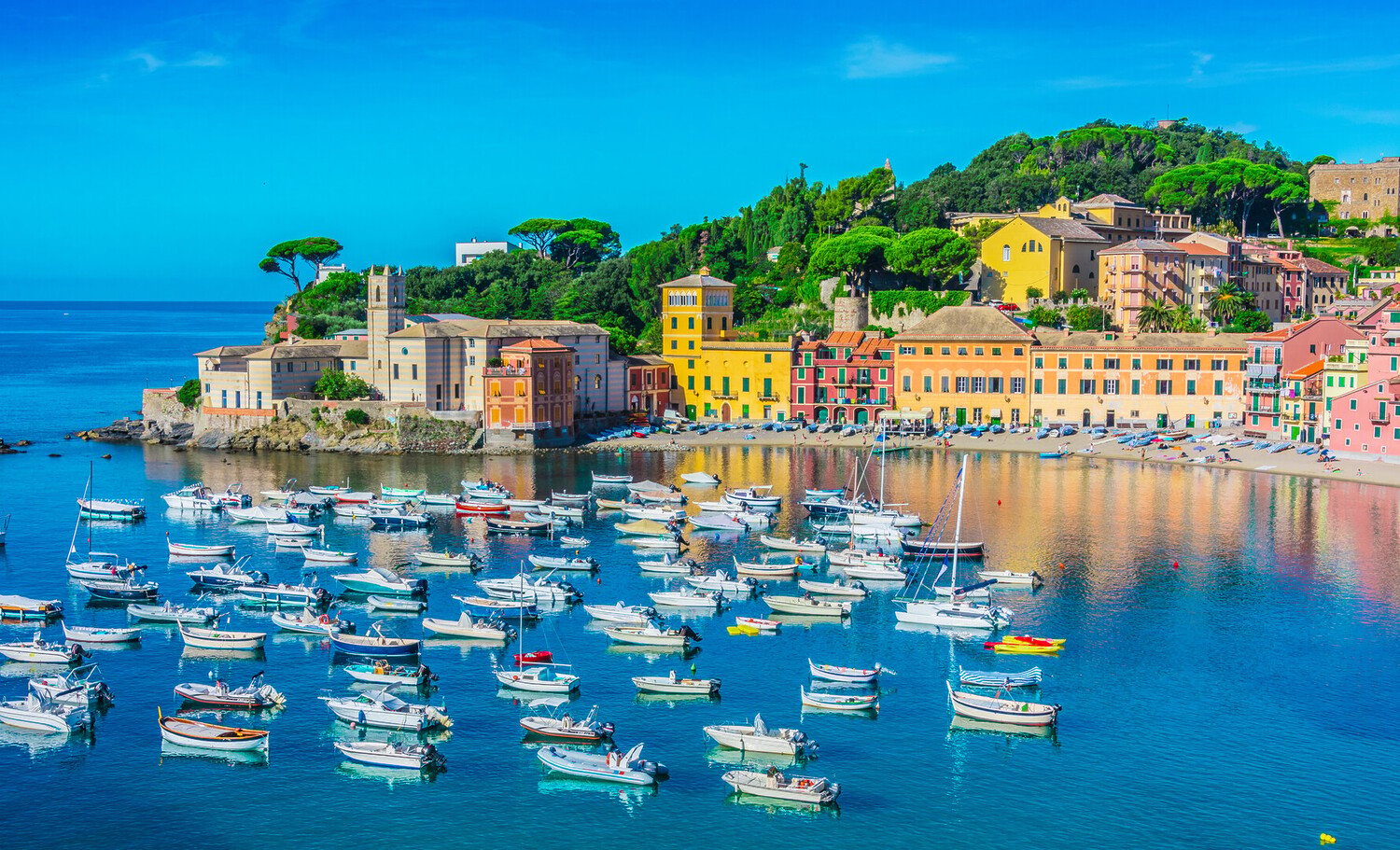 Visiter Sestri Levante : La ville des deux mers entre plages, contes de fées et maisons colorées - 2026 - 4 - sestri levante sestri levante - Visiter Sestri Levante : La ville des deux mers entre plages, contes de fées et maisons colorées - 2026 - 3
