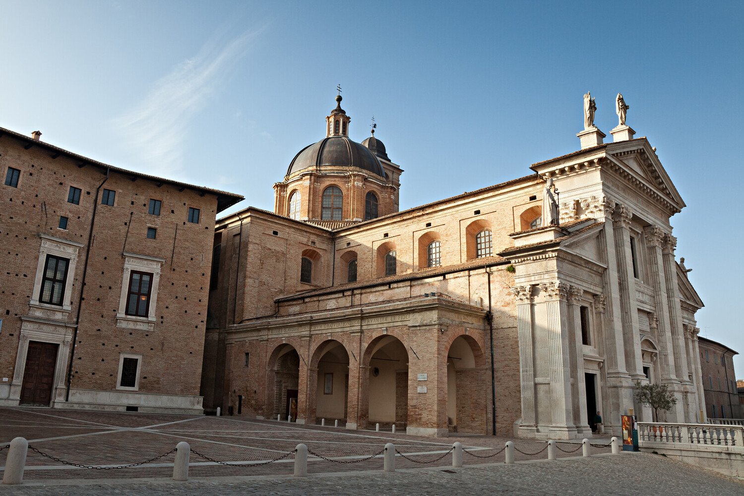 Visiter Urbino : Histoire, art et panoramas des Marches en Italie - 2026 - 6 - urbino urbino - Visiter Urbino : Histoire, art et panoramas des Marches en Italie - 2026 - 5