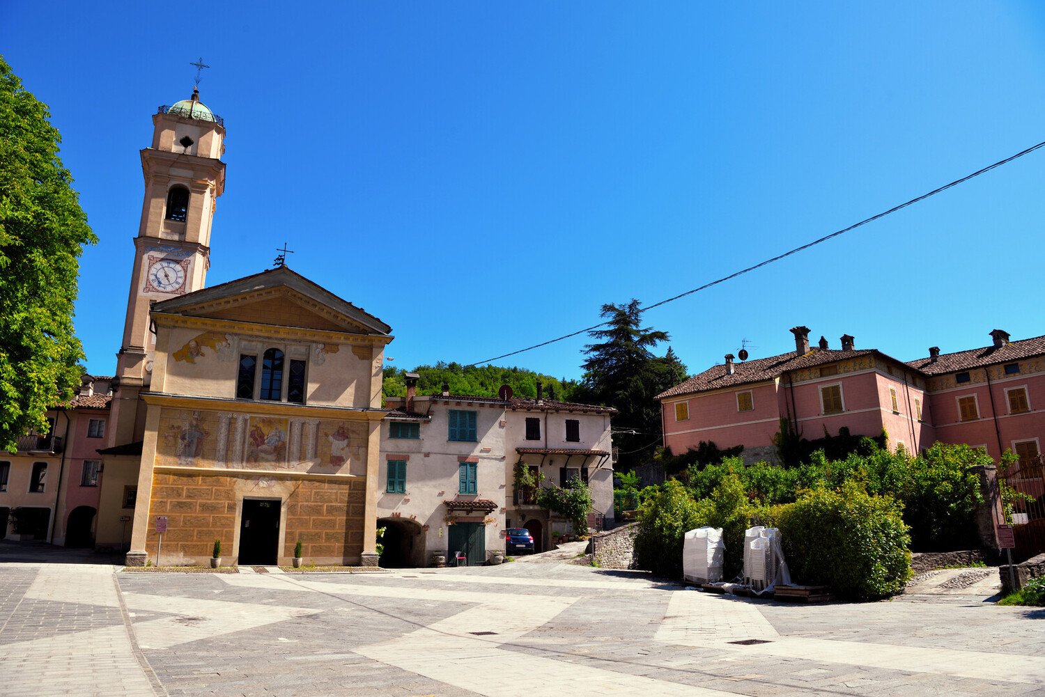 Visiter Gavi : Vin, histoire et incontournables du Piémont en Italie - 2026 - 14 - gavi gavi - Visiter Gavi : Vin, histoire et incontournables du Piémont en Italie - 2026 - 13