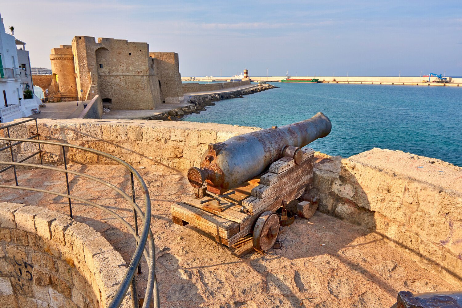 Visiter Monopoli : Entre mer, remparts et vignobles - 2026 - 10 - monopoli monopoli - Visiter Monopoli : Entre mer, remparts et vignobles - 2026 - 9