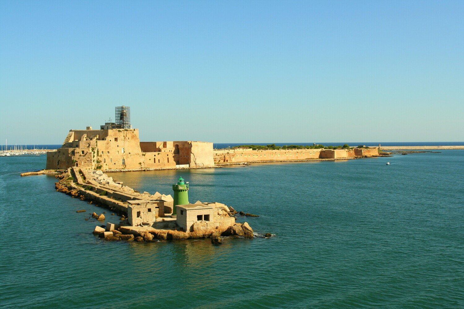 Que faire à Brindisi : Un joyau caché entre histoire et mer Adriatique - 2026 - 16 - brindisi brindisi - Que faire à Brindisi : Un joyau caché entre histoire et mer Adriatique - 2026 - 15