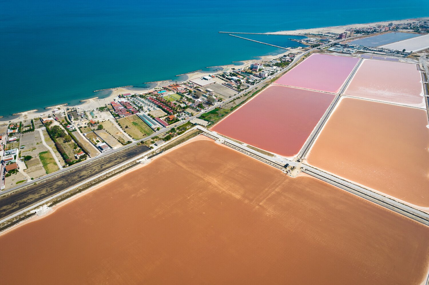 Visiter Barletta : Plages, histoire et trésors cachés des Pouilles - 2026 - 18 - barletta barletta - Visiter Barletta : Plages, histoire et trésors cachés des Pouilles - 2026 - 17