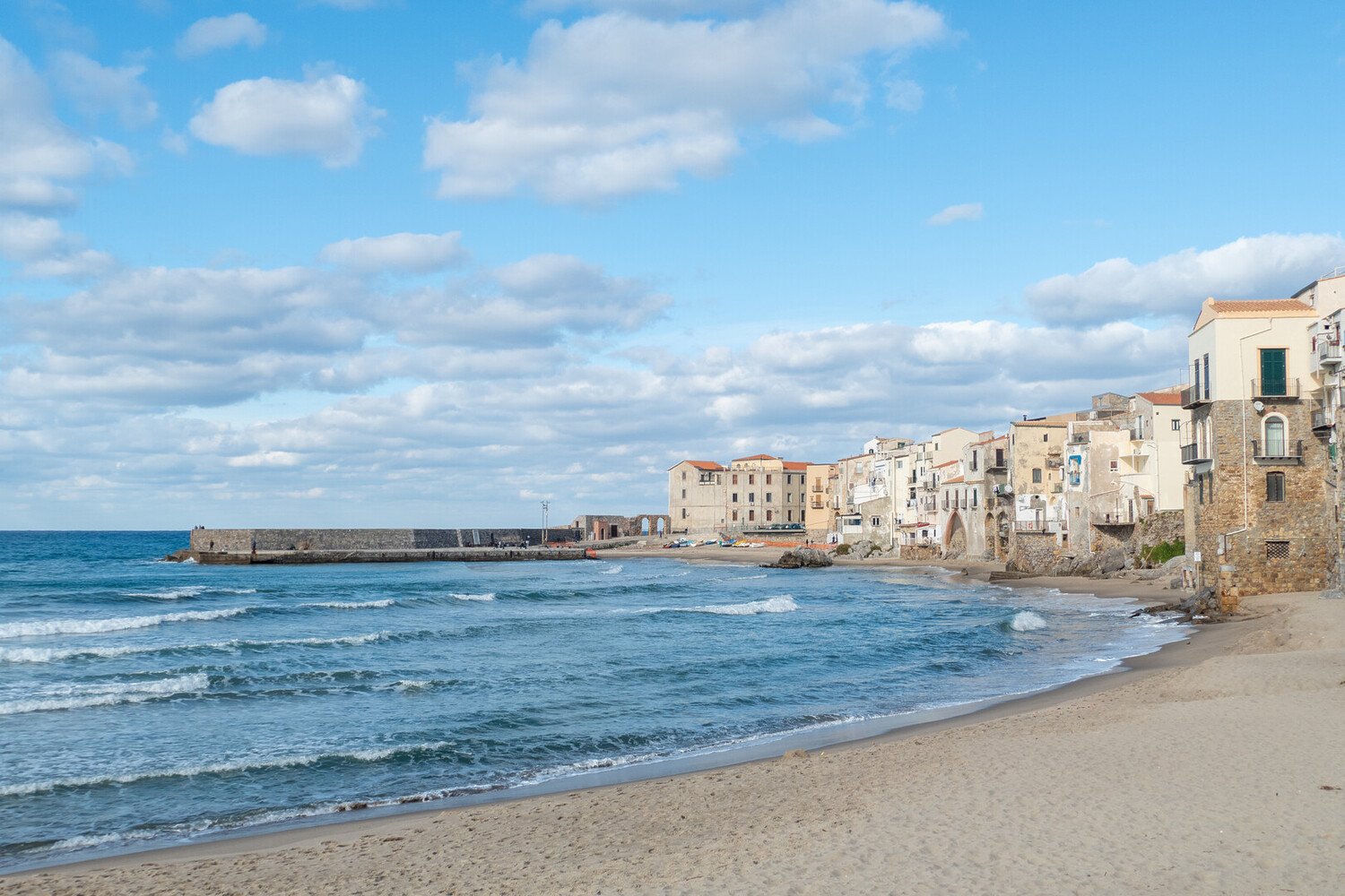 Cefalù - Visiter Cefalù : Là où la Sicile rencontre la mer et l’histoire - 2026 - 9