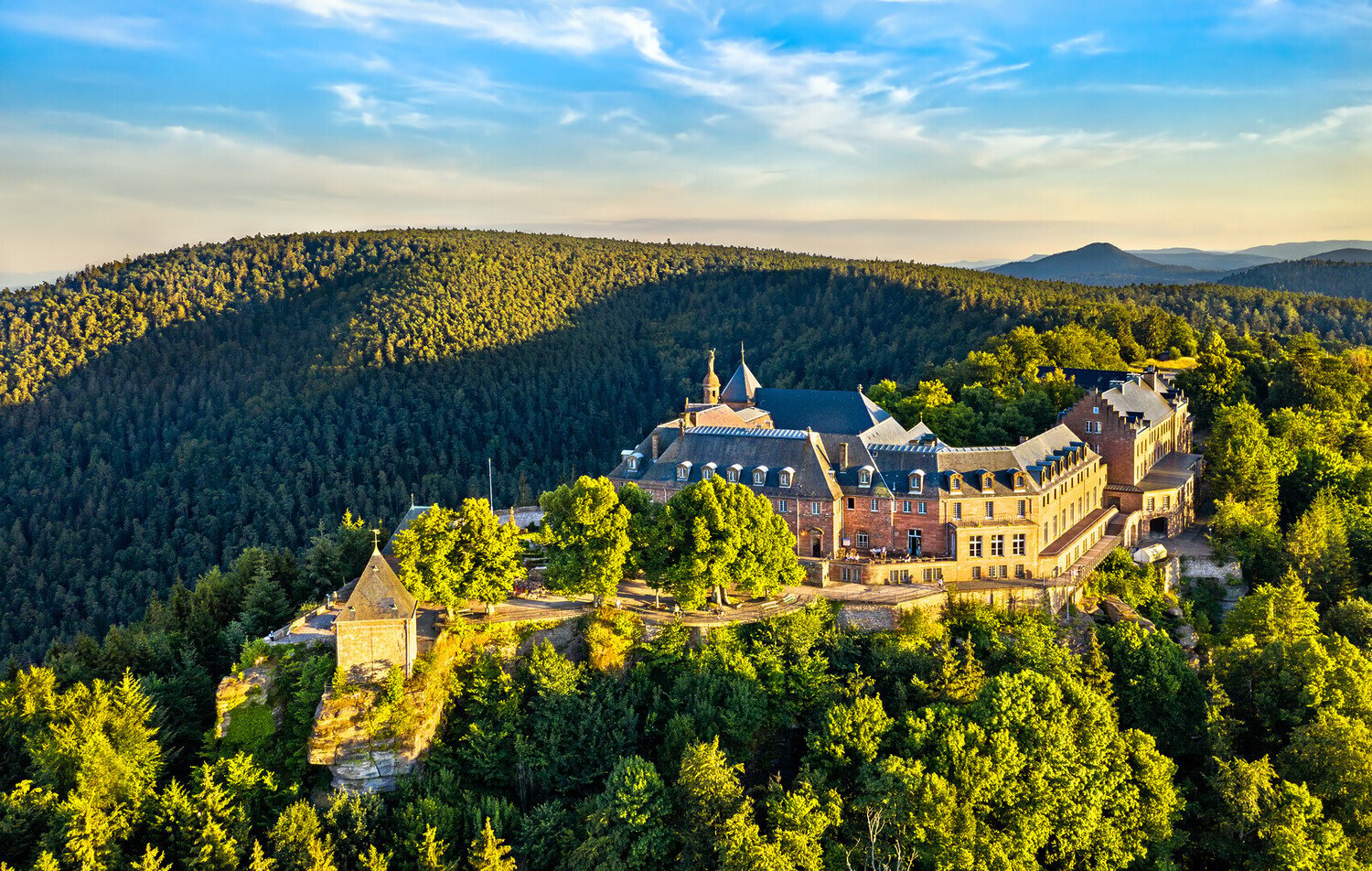 Visiter l'Alsace en 5 jours : Road Trip Inoubliable - 2026 - 14 - visiter l'alsace en 5 jours visiter l'alsace en 5 jours - Visiter l'Alsace en 5 jours : Road Trip Inoubliable - 2026 - 13