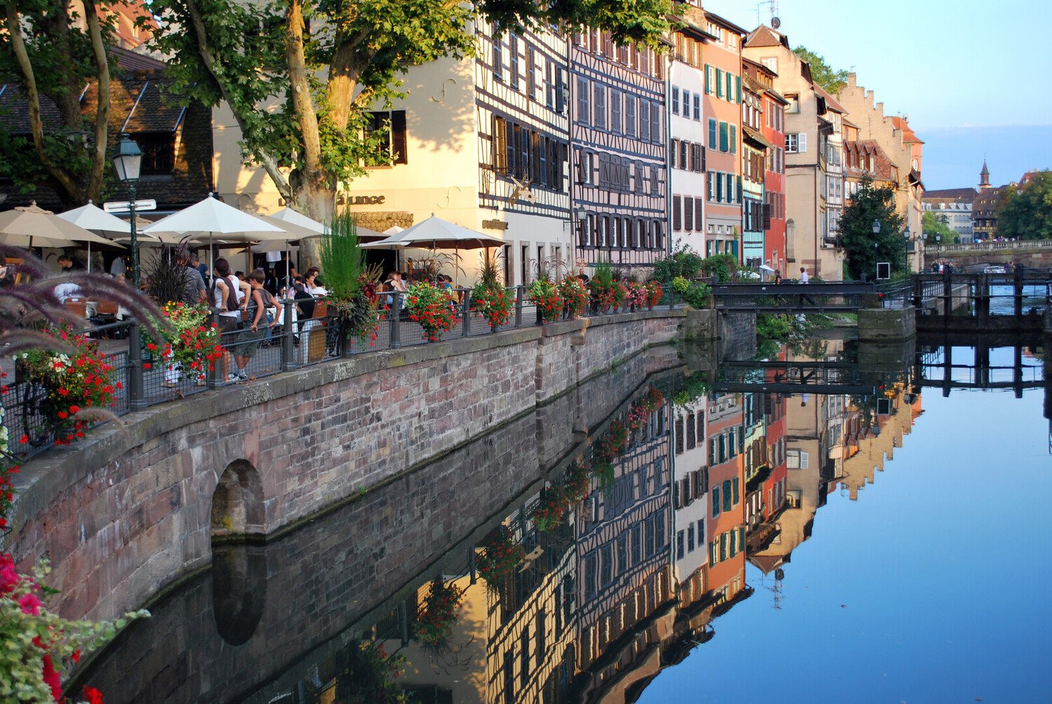 Les meilleurs bars à vin à Strasbourg - 2026 - 4 - bars à vin strasbourg bars à vin strasbourg - Les meilleurs bars à vin à Strasbourg - 2026 - 3