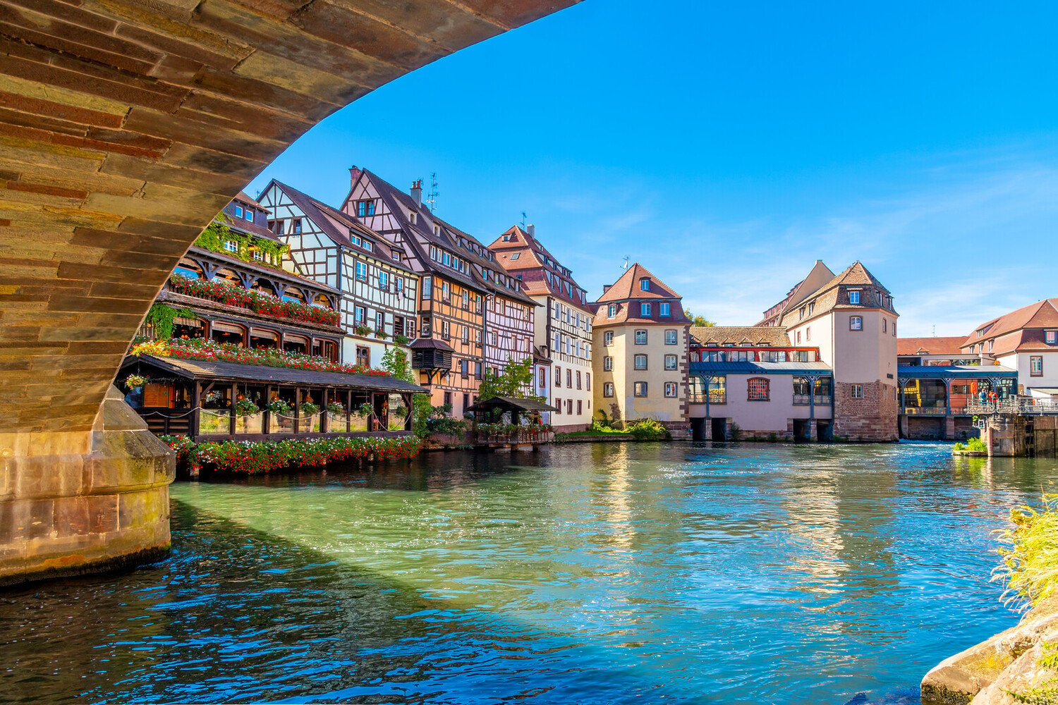 The Ultimate Guide to the Best Wine Bars Strasbourg - 2026 - 10 - wine bars strasbourg wine bars strasbourg - The Ultimate Guide to the Best Wine Bars Strasbourg - 2026 - 9