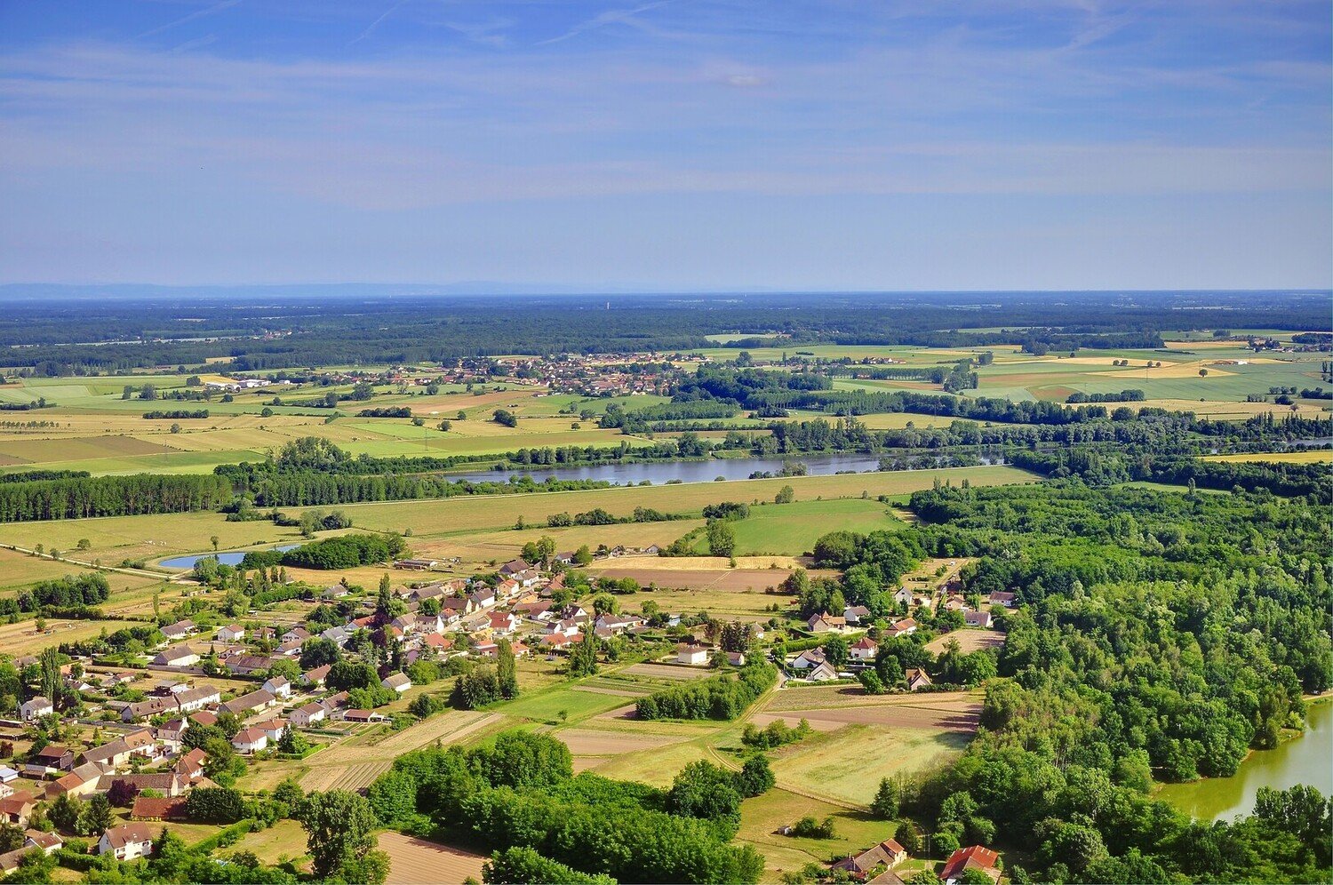 Visiter la Bourgogne en voiture : Road trip sur la route des grands crus - 2026 - 13 - visiter la bourgogne en voiture visiter la bourgogne en voiture - Visiter la Bourgogne en voiture : Road trip sur la route des grands crus - 2026 - 12