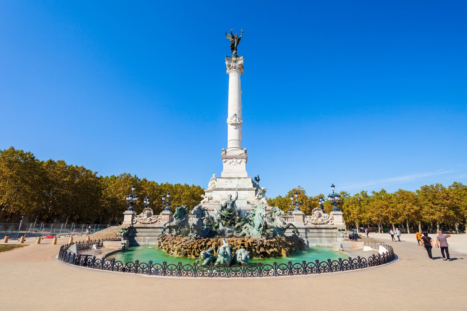 Que visiter à Bordeaux en 2 jours : Itinéraire pour découvrir la ville - 2026 - 12 - que visiter à bordeaux en 2 jours que visiter à bordeaux en 2 jours - Que visiter à Bordeaux en 2 jours : Itinéraire pour découvrir la ville - 2026 - 11