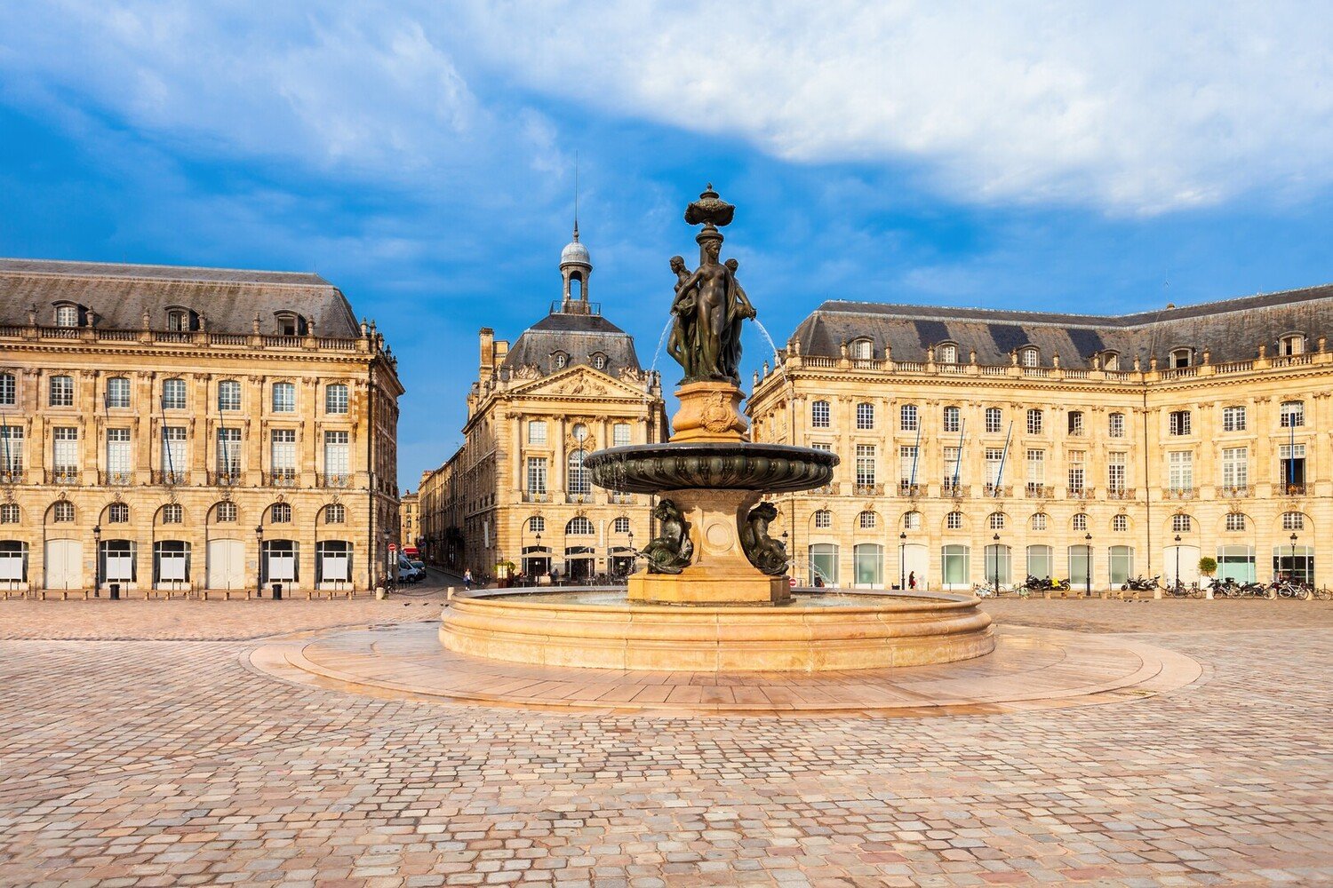 Visiter Bordeaux en 3 jours : Les incontournables de votre itinéraire - 2026 - 4 - visiter bordeaux en 3 jours visiter bordeaux en 3 jours - Visiter Bordeaux en 3 jours : Les incontournables de votre itinéraire - 2026 - 3