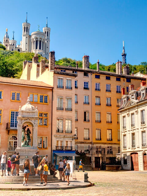 A Taste of Lyon: 15 Best Things to Do in France’s Culinary Capital - 2026 - 18 - - A Taste of Lyon: 15 Best Things to Do in France’s Culinary Capital - 2026 - 17