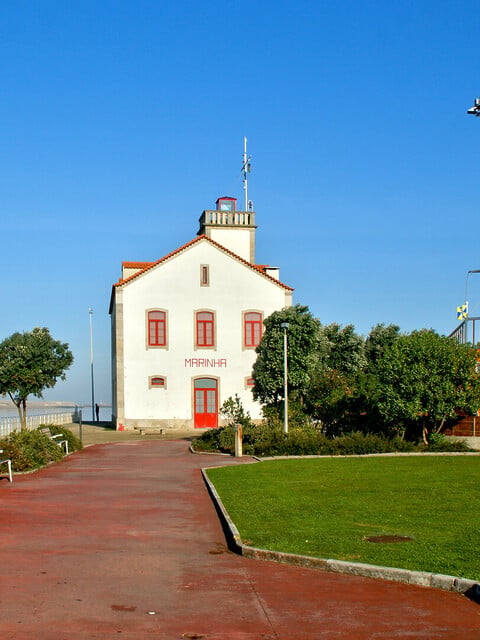 Esposende Travel Guide: Where the Ocean Meets Heritage and Wine - 2026 - 20 - - Esposende Travel Guide: Where the Ocean Meets Heritage and Wine - 2026 - 19