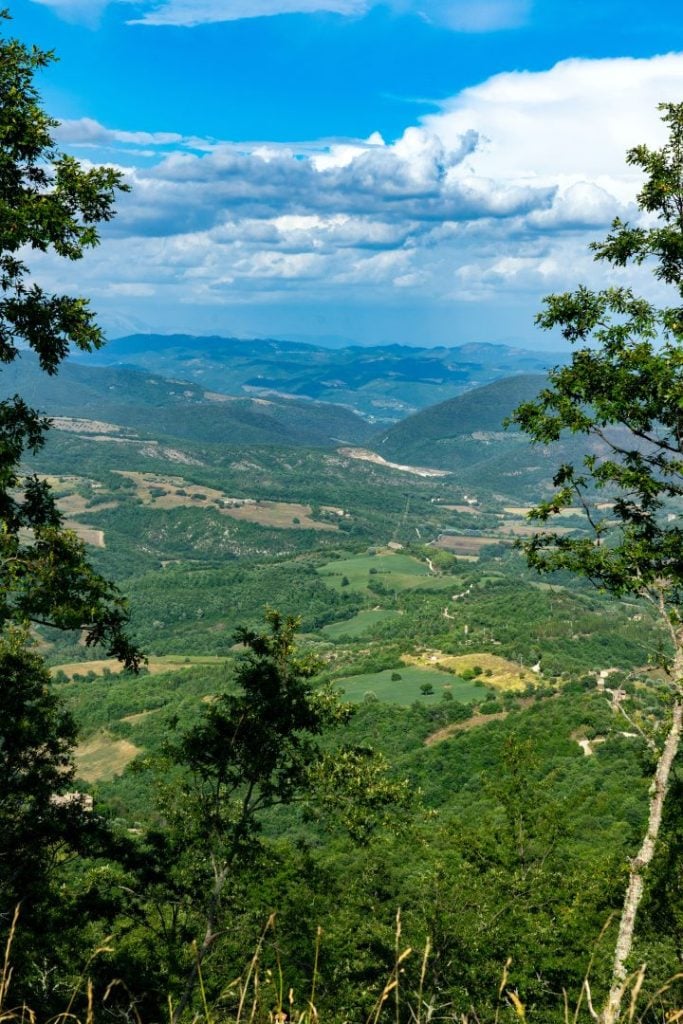 A Journey Through Time: Exploring Ancient Towns in Umbria - 2026 - 4 - umbria-itinerary umbria-itinerary - A Journey Through Time: Exploring Ancient Towns in Umbria - 2026 - 3