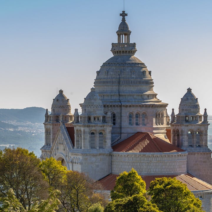 Visit Viana do Castelo: The Hidden Gem of Northern Portugal - 2026 - 8 - Douro valley wineries Douro valley wineries - Visit Viana do Castelo: The Hidden Gem of Northern Portugal - 2026 - 7