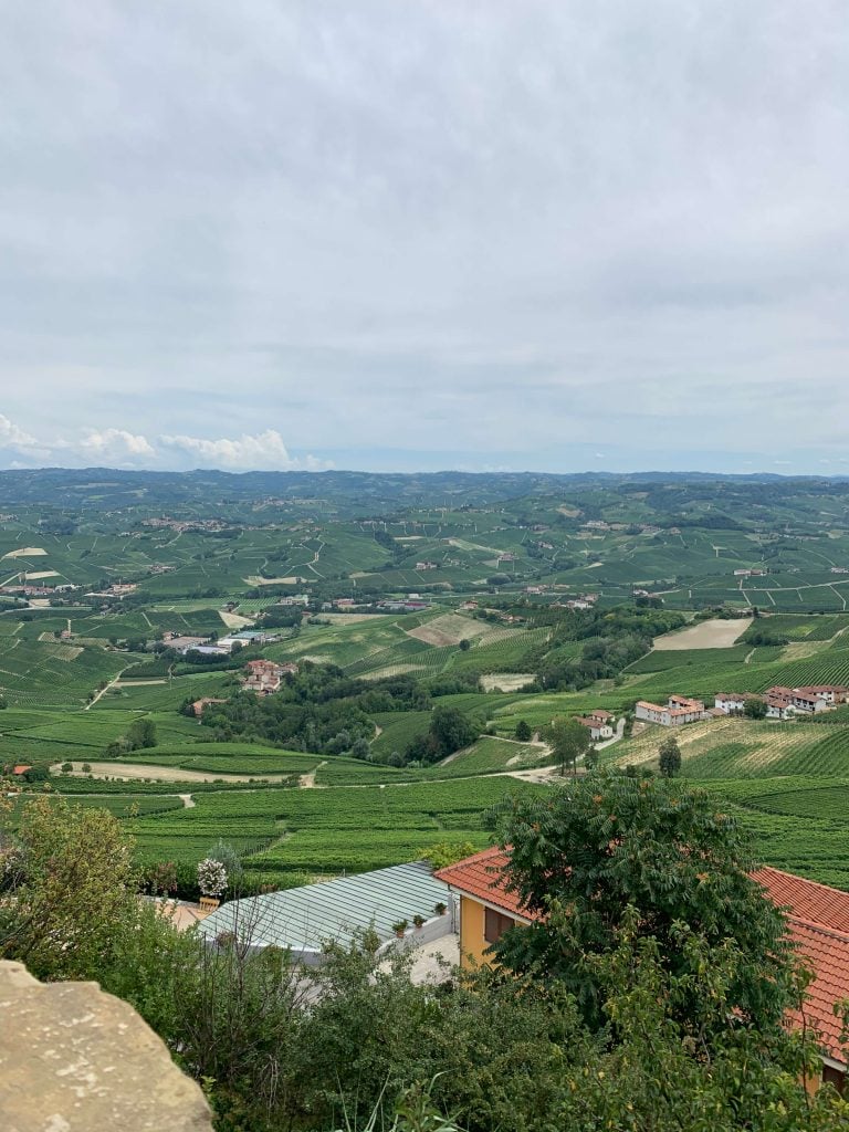 Visiter le Piémont en Italie - 2026 - 4 - piemont Point de vue panoramique depuis le village de La Morra