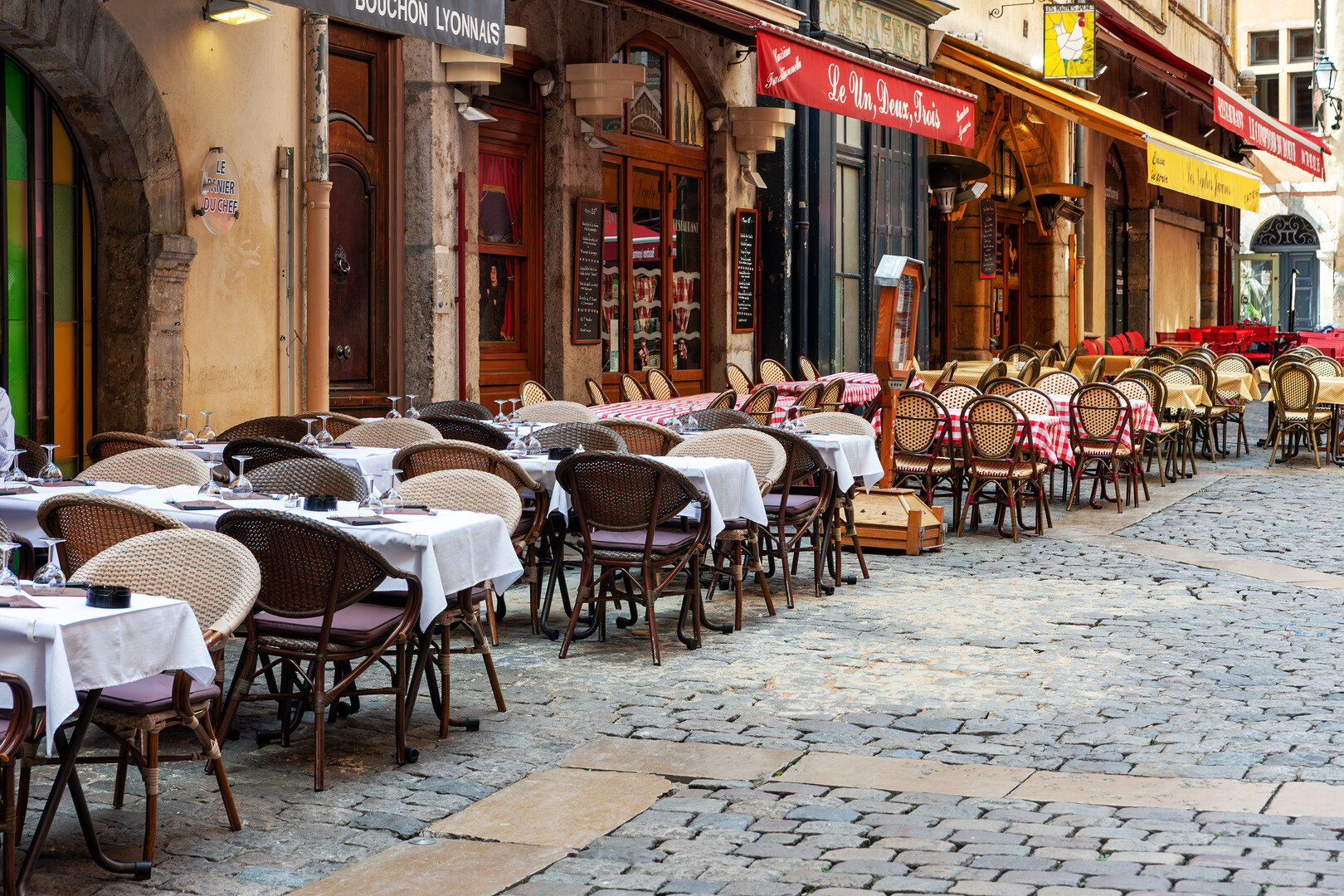 Visit Lyon: 15 Perfect Things to Do & Activities in Lyon - 2026 - 21 - visit lyon, things to do in lyon france visit lyon, things to do in lyon france - Visit Lyon: 15 Perfect Things to Do & Activities in Lyon - 2026 - 20