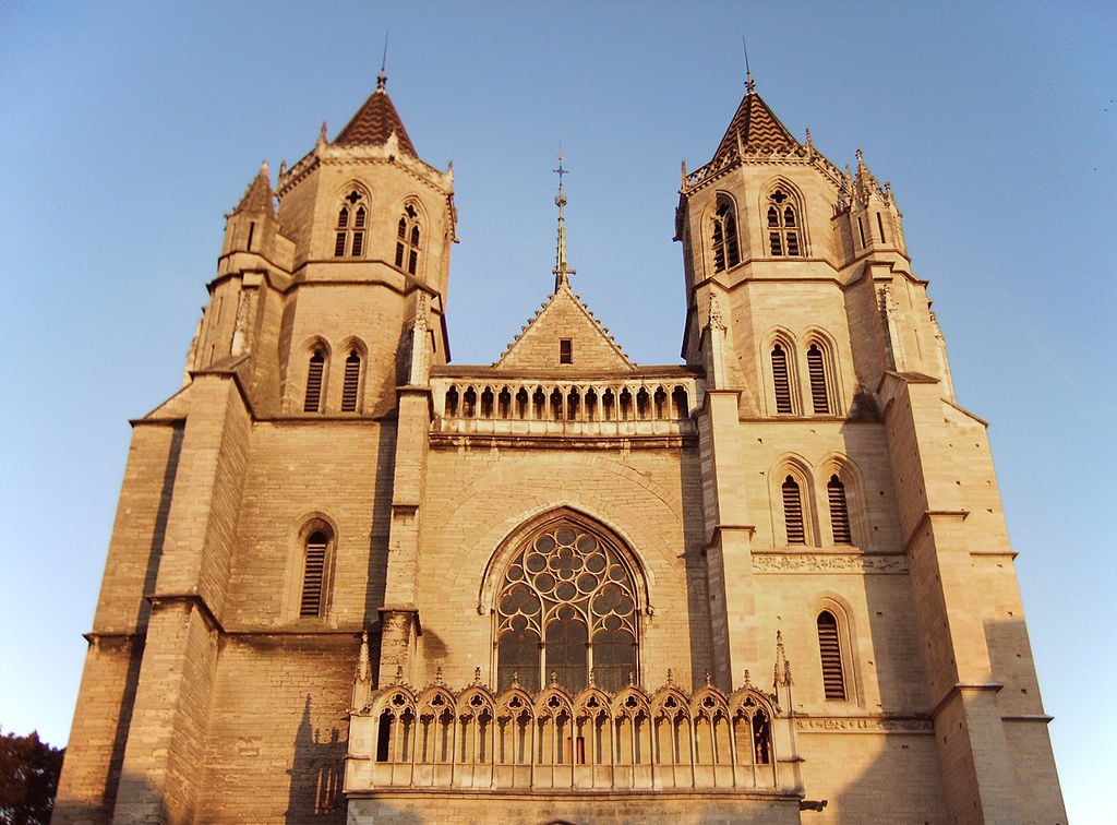 Visiter Dijon : les incontournables - 2026 - 4 - visiter dijon, que faire autour de Dijon visiter dijon, que faire autour de Dijon - Visiter Dijon : les incontournables - 2026 - 3