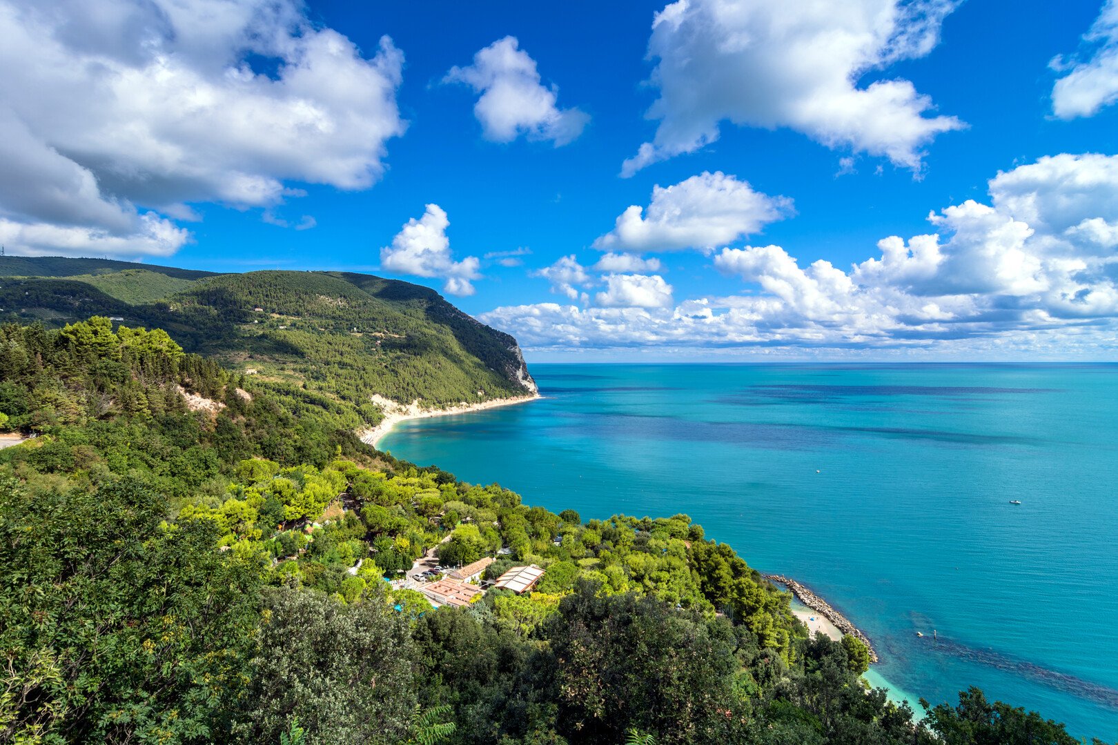 Best Things to do in Burgundy, Places & Villages to Visit - 2026 - 18 - Breathe in the forests and lakes of Morvan Regional Park