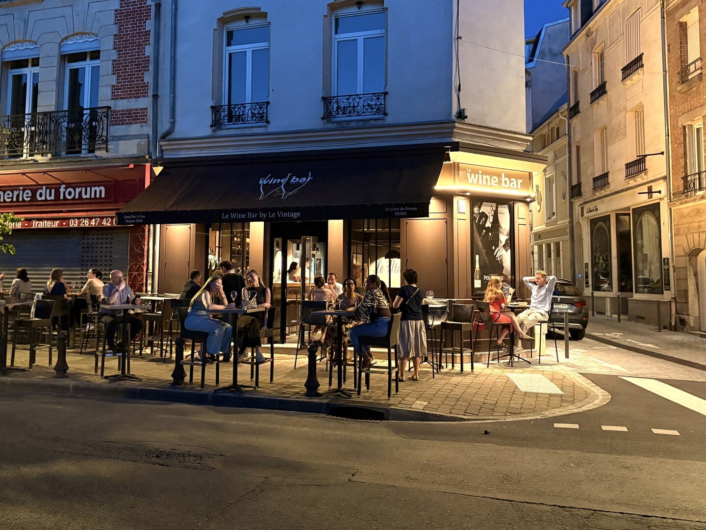 Bars à vin Reims: Sélection des meilleures adresses - 2026 - 4 - bars à vin reims bars à vin reims - Bars à vin Reims: Sélection des meilleures adresses - 2026 - 3