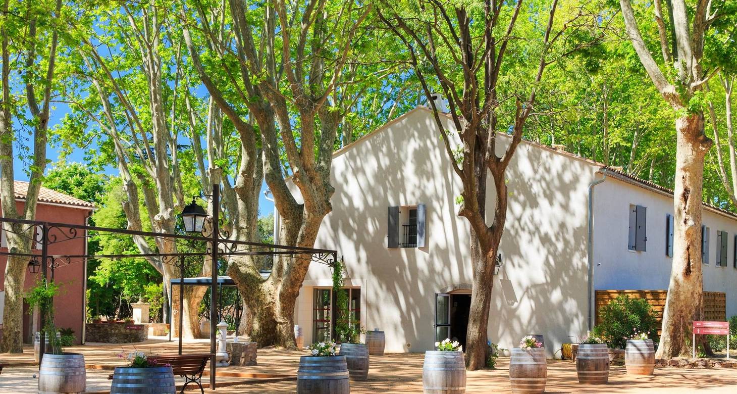 Visiter Toulon : sa rade, le musée national de la marine et sa rue des arts - 2026 - 20 - visiter toulon visiter toulon - Visiter Toulon : sa rade, le musée national de la marine et sa rue des arts - 2026 - 19
